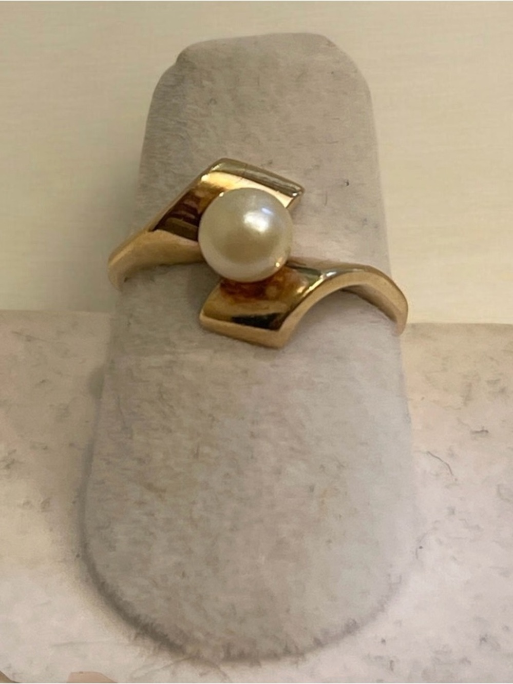10k gold vintage pearl ring